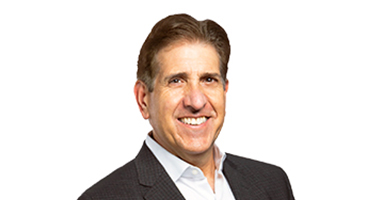 Headshot of Tami Radinsky