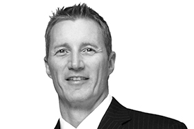 Headshot of Dennis Bell